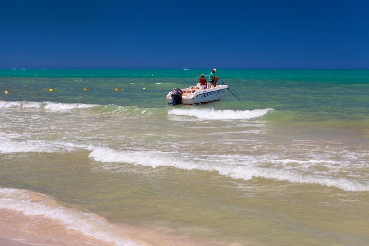 Djerba Plaza Thalasso & Spa Triffa Esterno foto