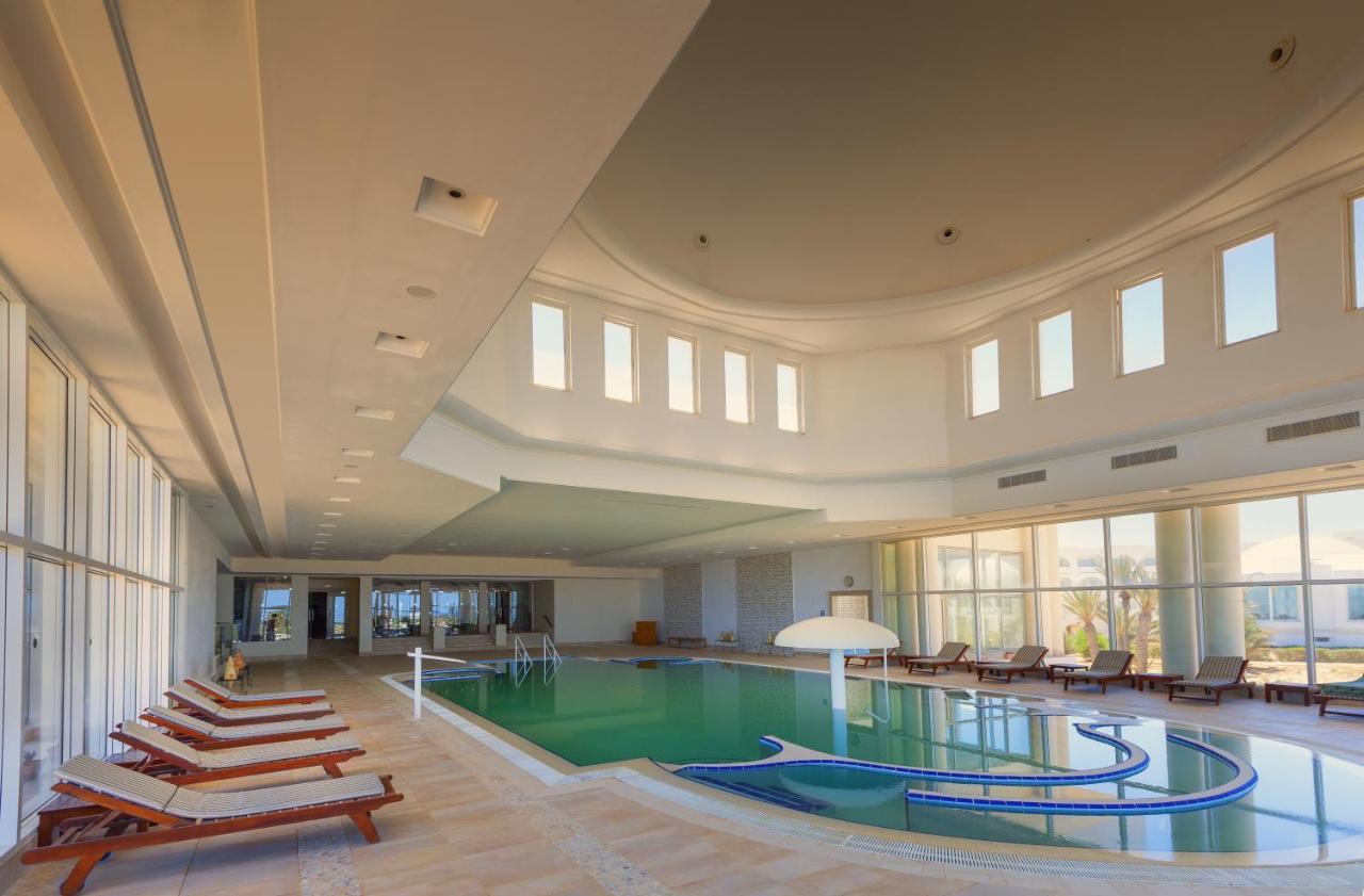 Djerba Plaza Thalasso & Spa Triffa Esterno foto